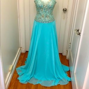 Tony Bowls Evening Gown